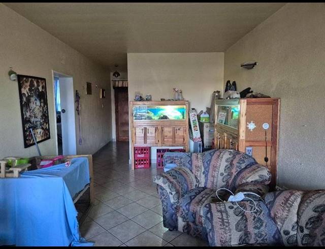 2 BEDROOM APARTMENT FOR SALE IN RAVENSKLIP